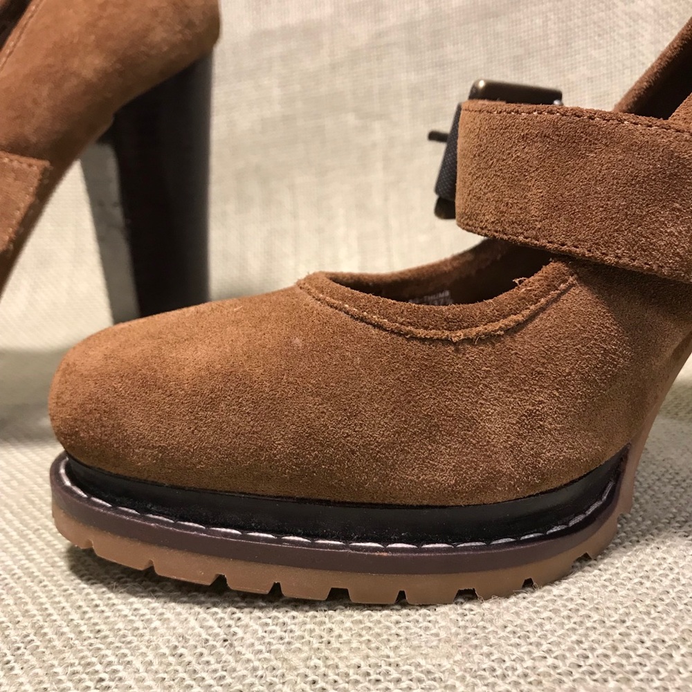 BCBGeneration Suede Leather Platform Heels 7.5 - Picture 5 of 8